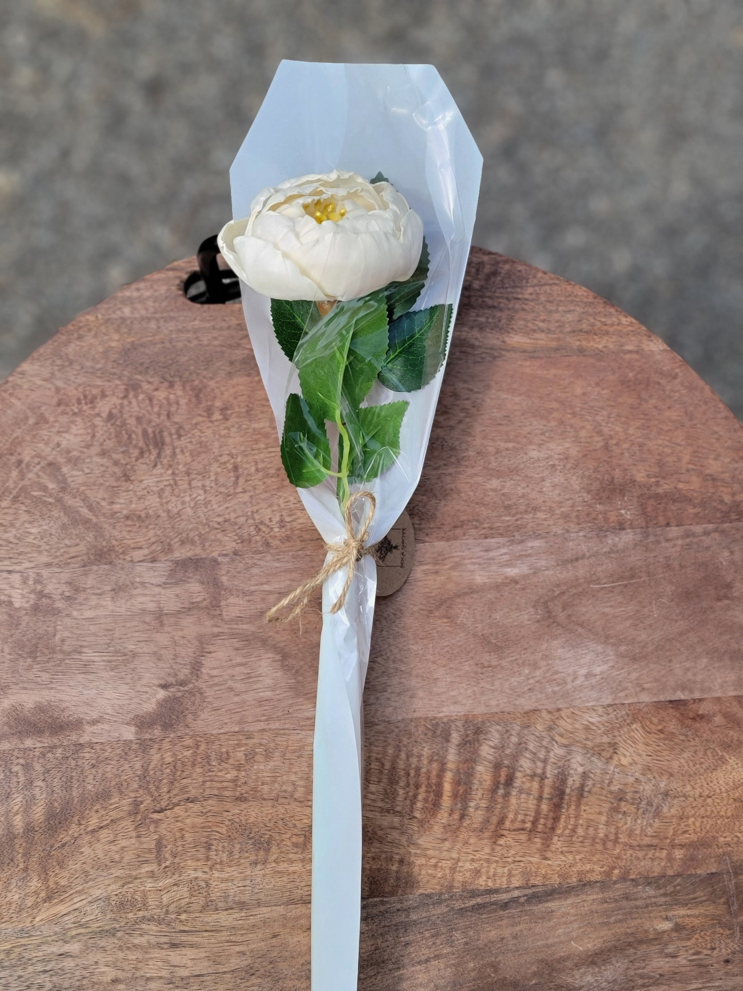 Single Stem Pianese Bouquet